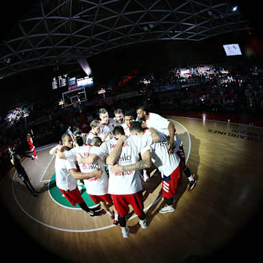 huddle-team