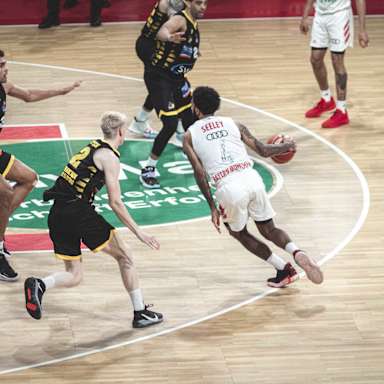 SEELEY_FCBB-Ludwigsburg_EIRICH_0153-min
