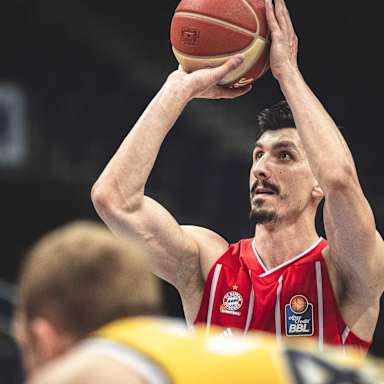 DJEDOVIC_Berlin-FCBB_EIRICH_0103-min