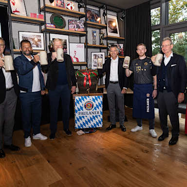 02_Clubheim_141021_DON