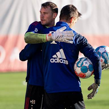02_Abschlusstraining_vor_K%C3%B6ln-FCB_DON
