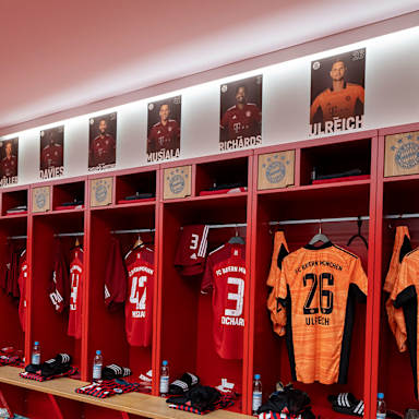 02_FCBFCA_090422_DON