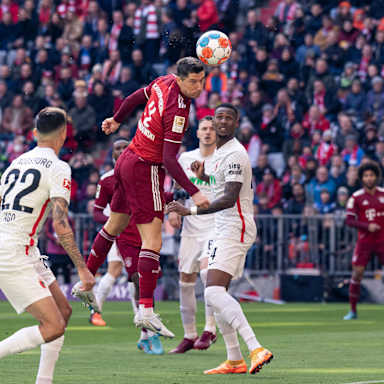 03_FCBFCA_090422_DON