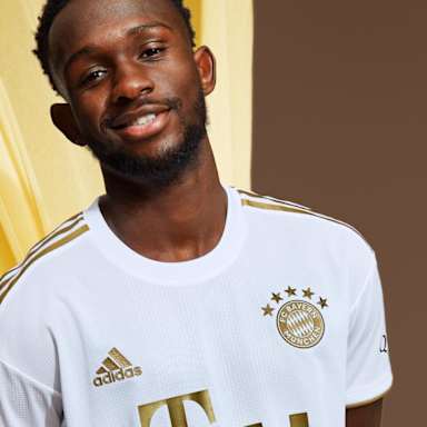 01_AwayTrikot_070722