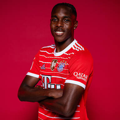 02-mathys-tel-fc-bayern-250722