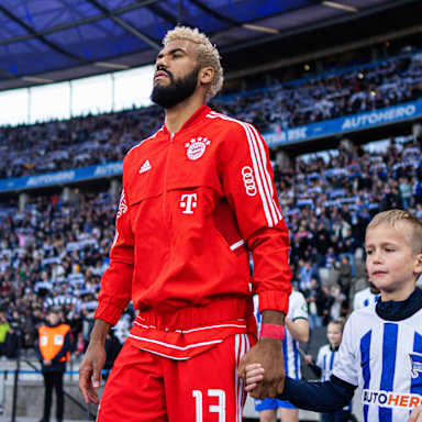02-hertha-fcbayern-221105-mel