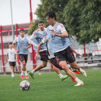 03-training-fc-bayern-world-squad-030723