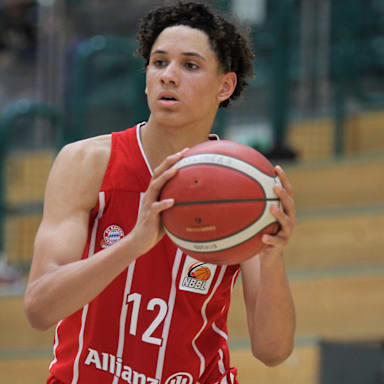NBBL_2021_22_Spieltag1_Frankfurt_FCBB_Lenny_Anigbata