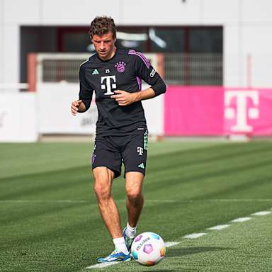 02-abschlusstraining-fcbayern-vor-mainz-231020-mel