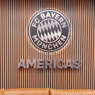 01-eroeffnung-new-york-office-fcbayern-231206-fcb