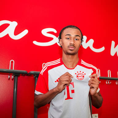 Jonah Kusi Asare FC Bayern