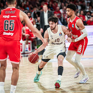 20240331_loeb_bam-fcb95