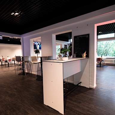 Impressionen aus der Business Lounge des FCBB