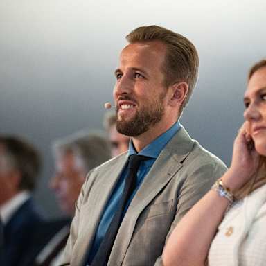 01-harry-kane-goldener-schuh-240827-noe