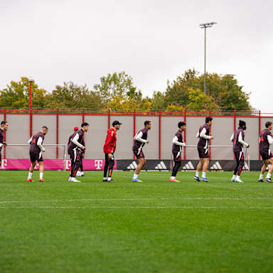 Das Training des FC Bayern München vor dem Auswärtsspiel bei Eintracht Frankfurt