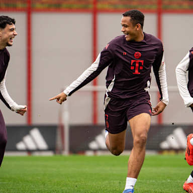 Das Training des FC Bayern München vor dem Auswärtsspiel bei Eintracht Frankfurt