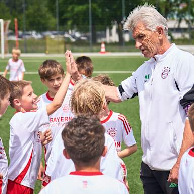 01-fcbayern-football-camps-galerie