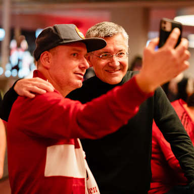 Impressionen vom Mitgliederstammtisch am Abend vor der JHV 2024