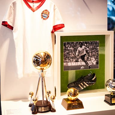 02-gedenken-beckenbauer-jhv-241208-mel
