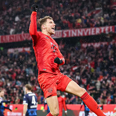 Leon Goretzka celebrates after his goal against Heidenheim in the Allianz Arena.