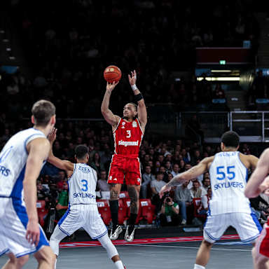 Bilder vom Heimspiel gegen Frankfurt