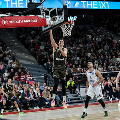 Bilder vom EuroLeague-Heimspiel gegen Anadolu Efes Istanbul