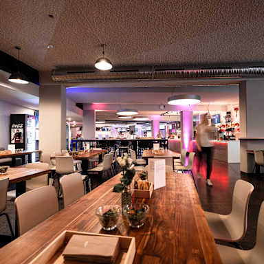 Impressionen aus der VIP Lounge des FCBB