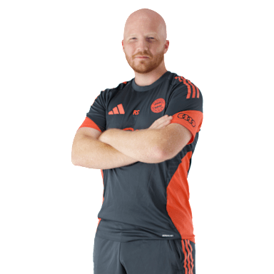 Der FC Bayern Global Academy-Assistant Coach Raphael Sonnweber.