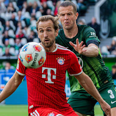 Harry Kane am Ball im Bundesliga-Spiel des FC Bayern beim VfL Wolfsburg