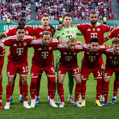 Das Team des FC Bayern vor dem DFB-Pokal-Finale gegen den VfB Stuttgart.