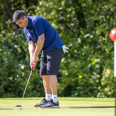 Giovane Elber beim Golfen