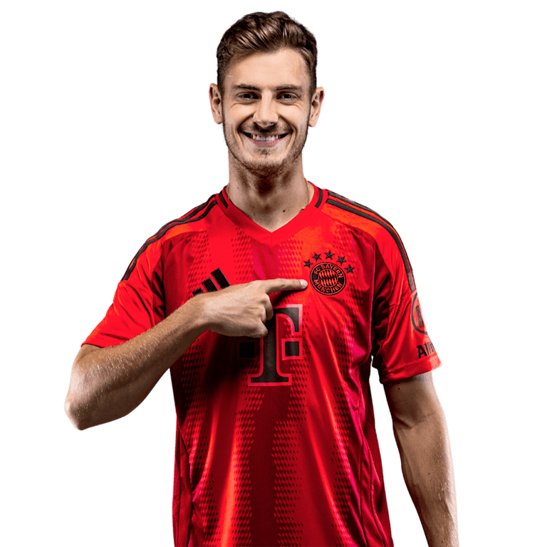Josip Stanišić is a defender at FC Bayern.