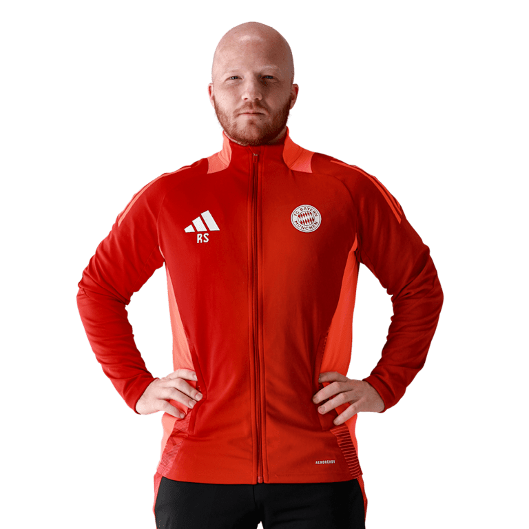 Der FC Bayern Global Academy-Assistant Coach Raphael Sonnweber.