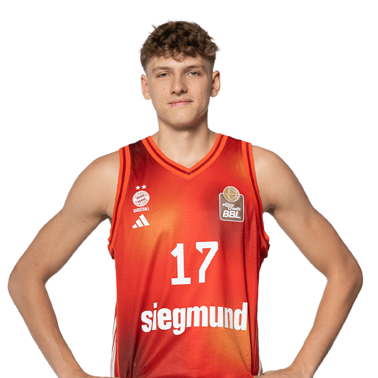 Kilian Fischer joined Bayern in 2025.