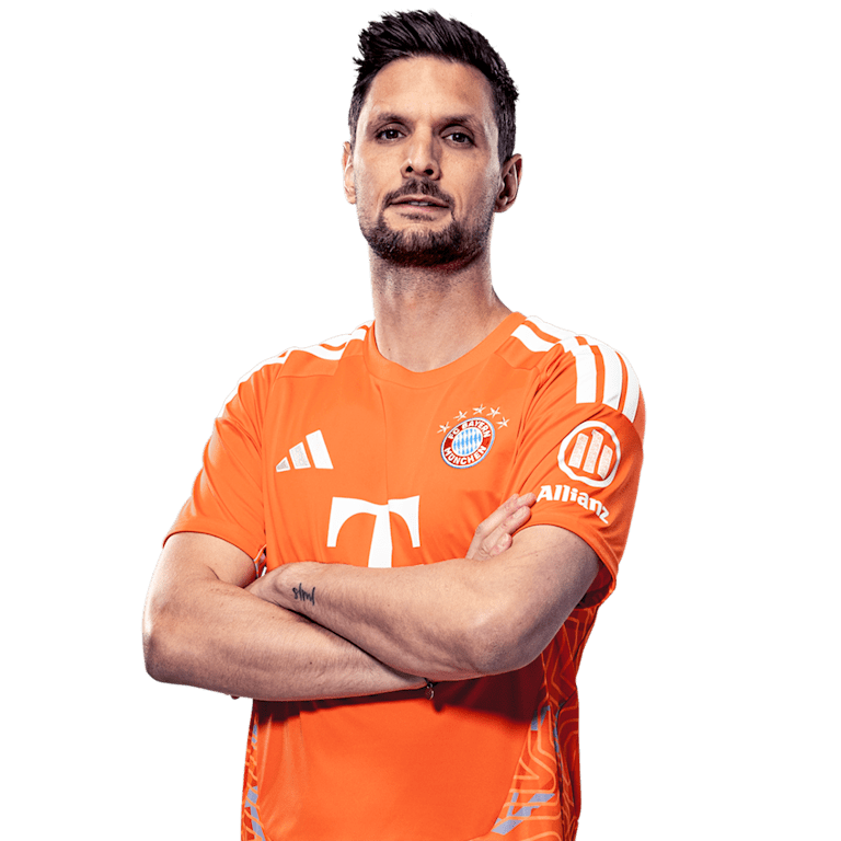 Sven Ulreich is a goalkeeper at FC Bayern.