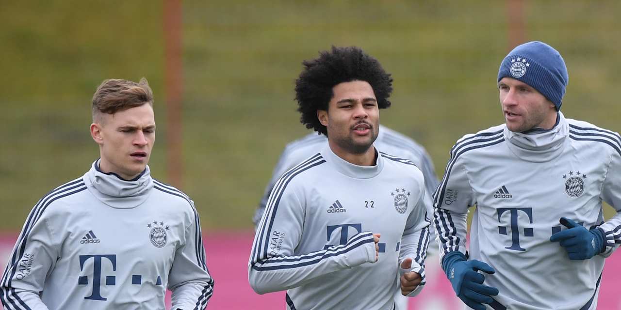 Warmlaufen: Joshua Kimmich, Serge Gnabry und Thomas Müller bei der Trainingseinheit vor dem Heimspiel gegen Bayer 04 Leverkusen.
