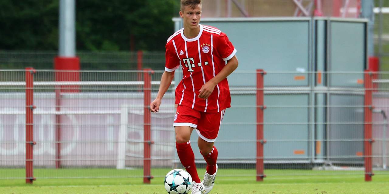 u19slavia_fcb_220717