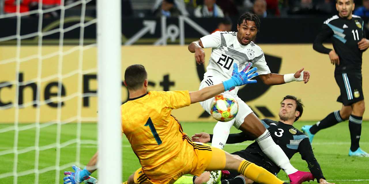 191009_gnabry_get