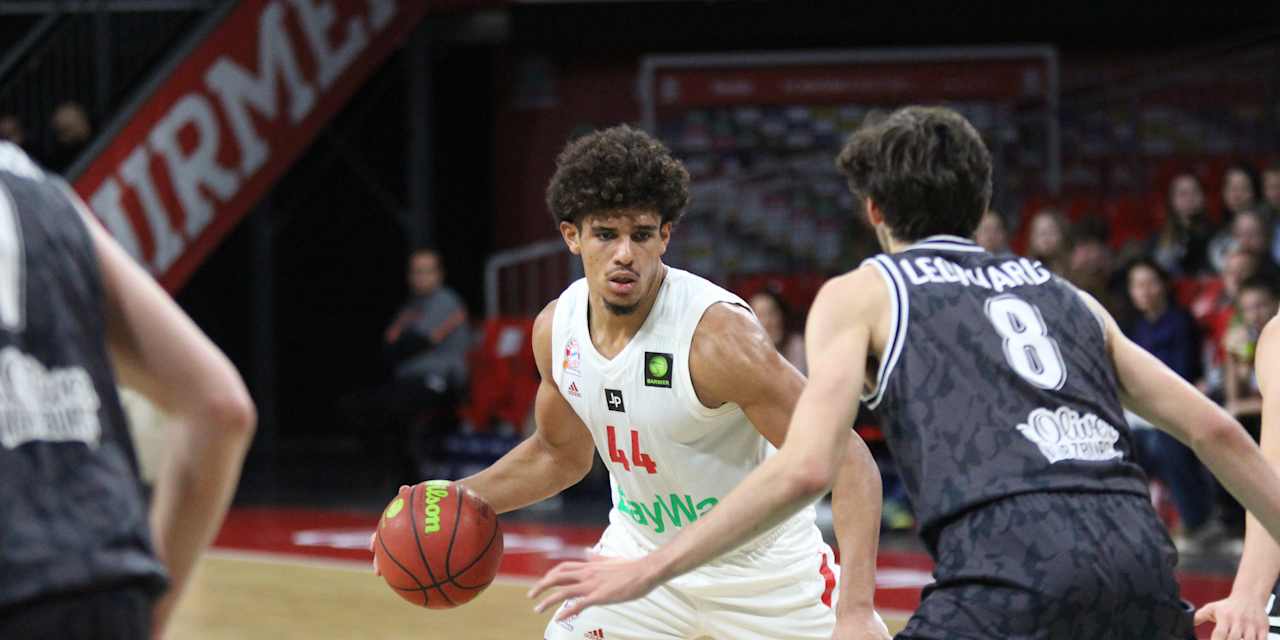 fcbb2_wuerzburg_grant_44-faceup