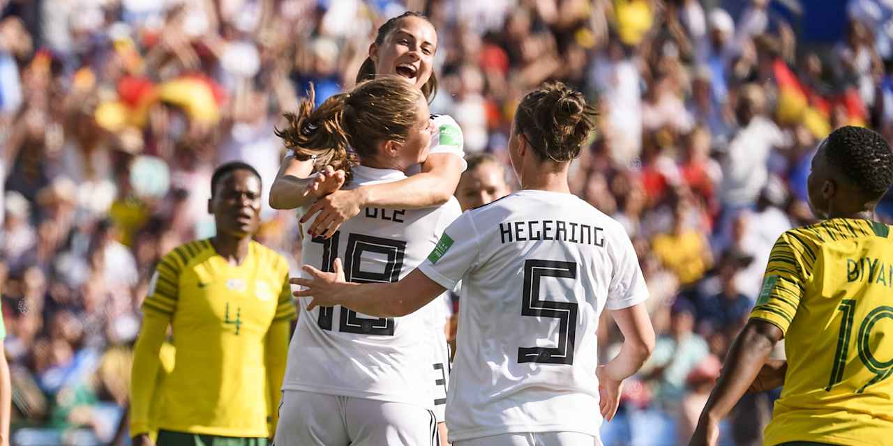 dfb-frauen_ima_170619