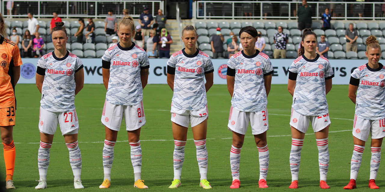 FCBFrauen-GertMueller_USA_210819
