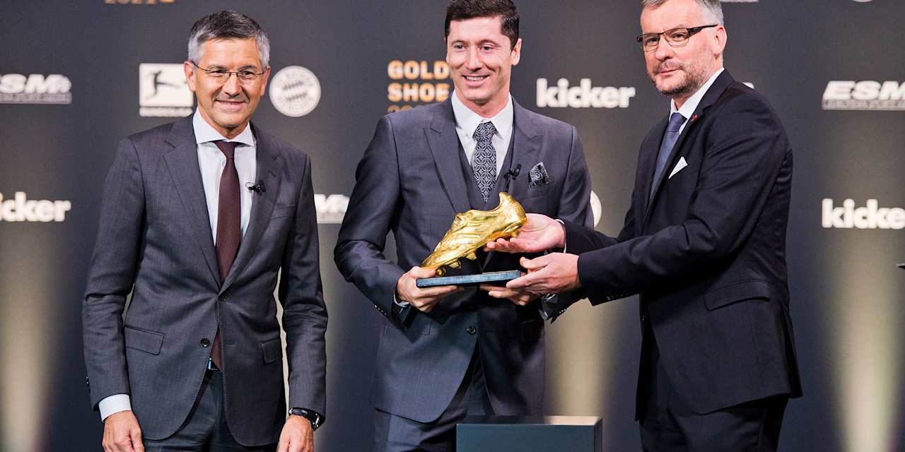 03_Lewandowski_GoldenerSchuh_210921_Kicker
