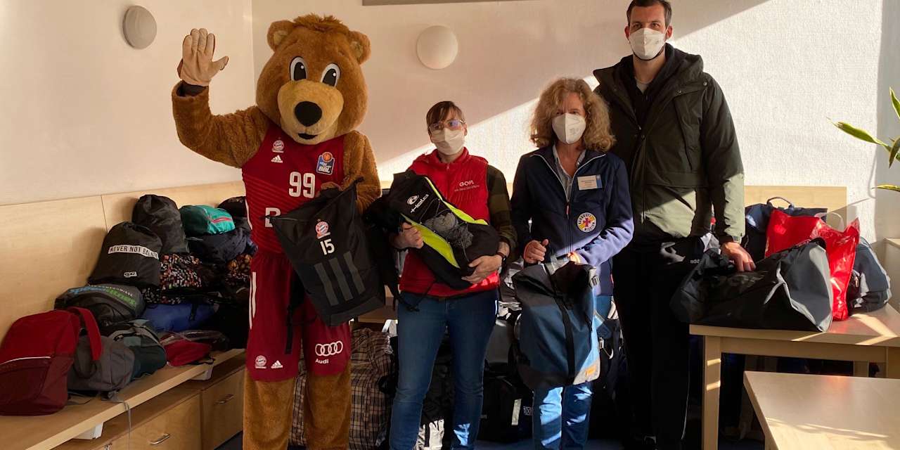211112_FCBB_RuckFuerMuc_01