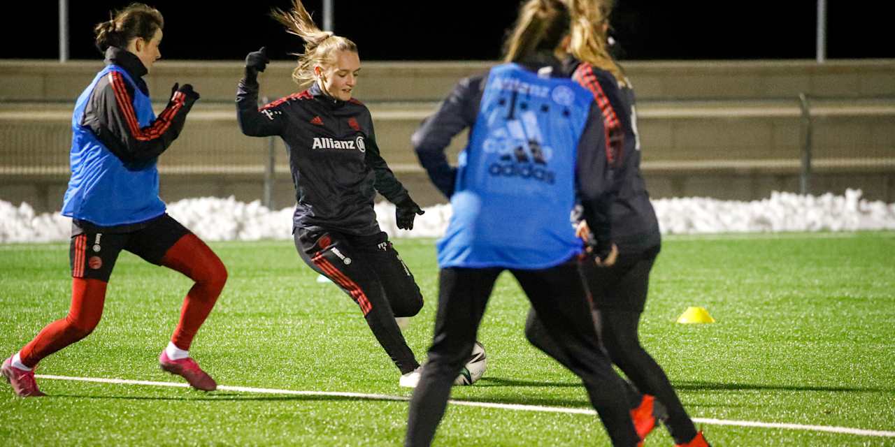 2202_Pflichtspielauftakt_Frauen_II