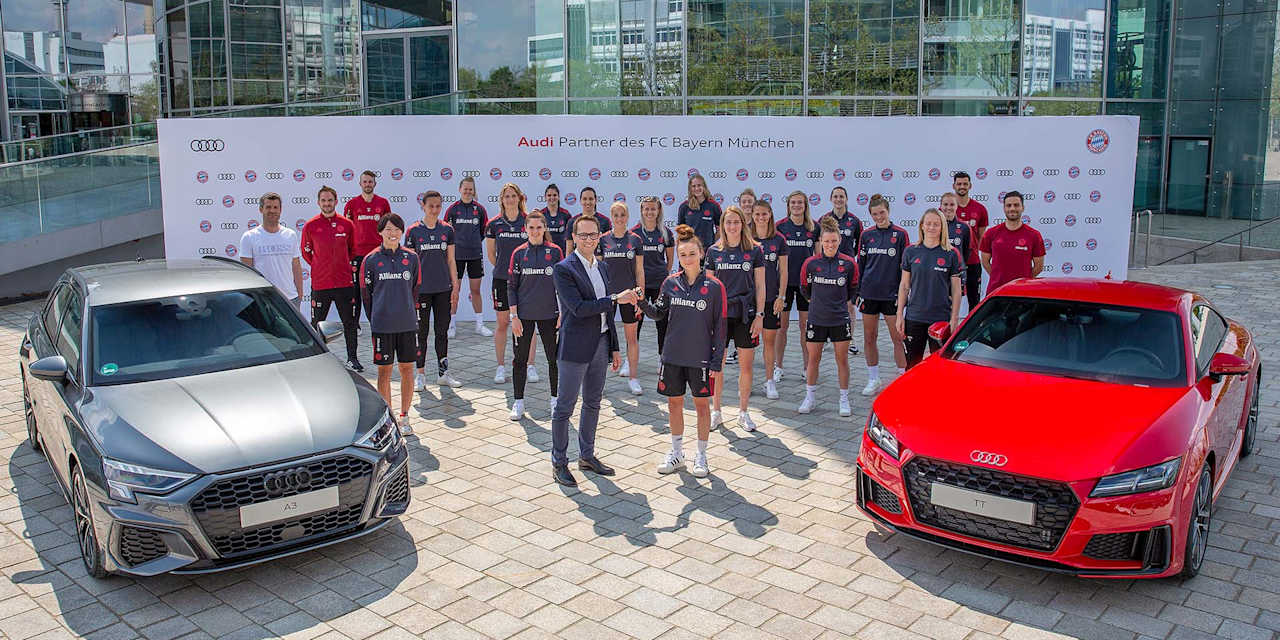 220509_Audi_FCB-Frauen_Schluesseluebergabe