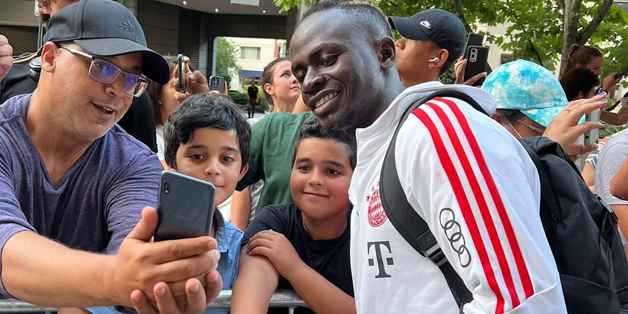 12-anreise-audi-summer-tour-2022-fcb