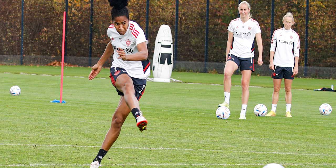 Training FC Bayern Frauen