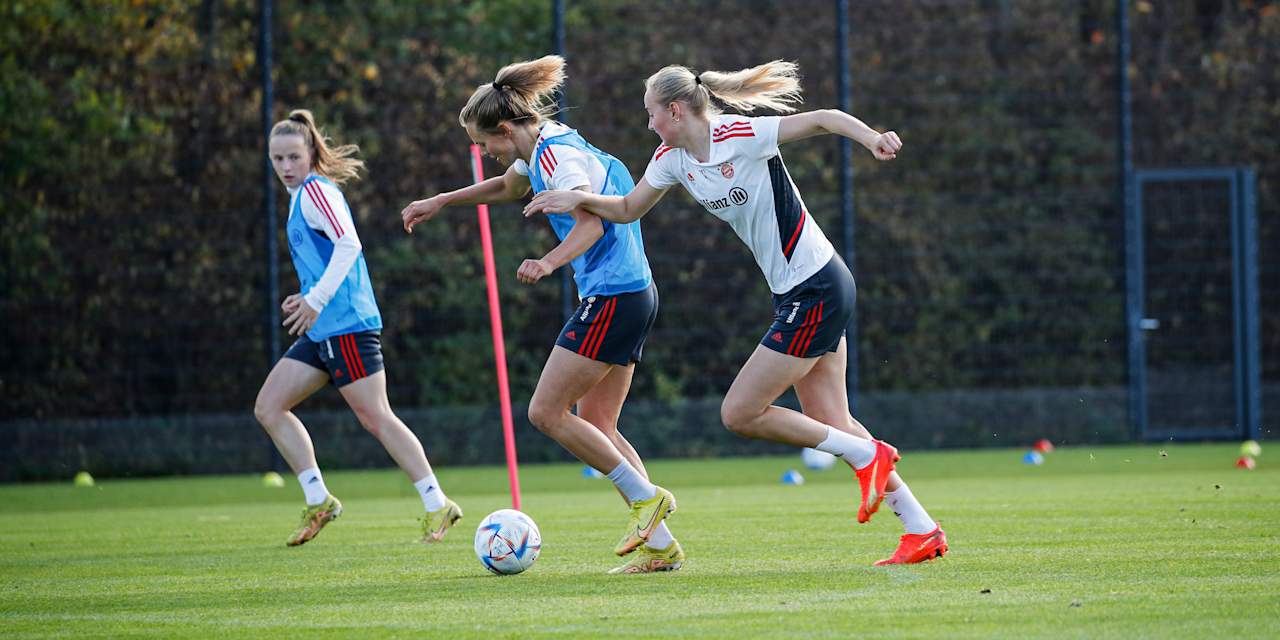 FC Bayern Frauen Training