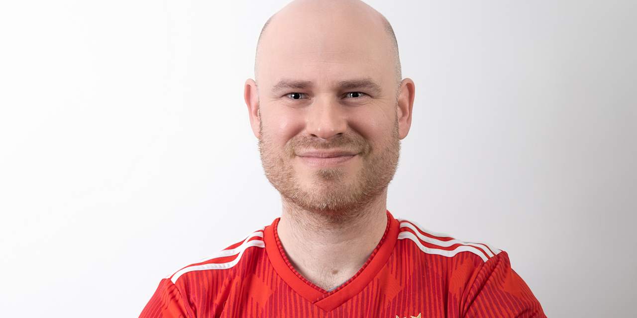 fcb_PlayerEdmund_w22308_115