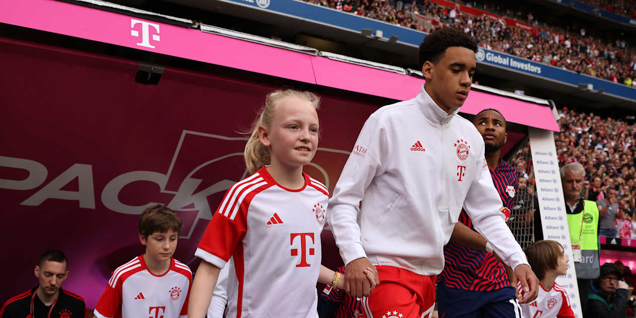Einlaufkinder_FC_Bayern_-_RB_Leipzig_2023_70